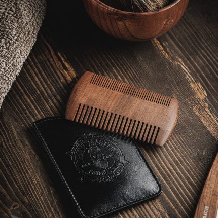 مشط اللحية والشارب مينز ماستر